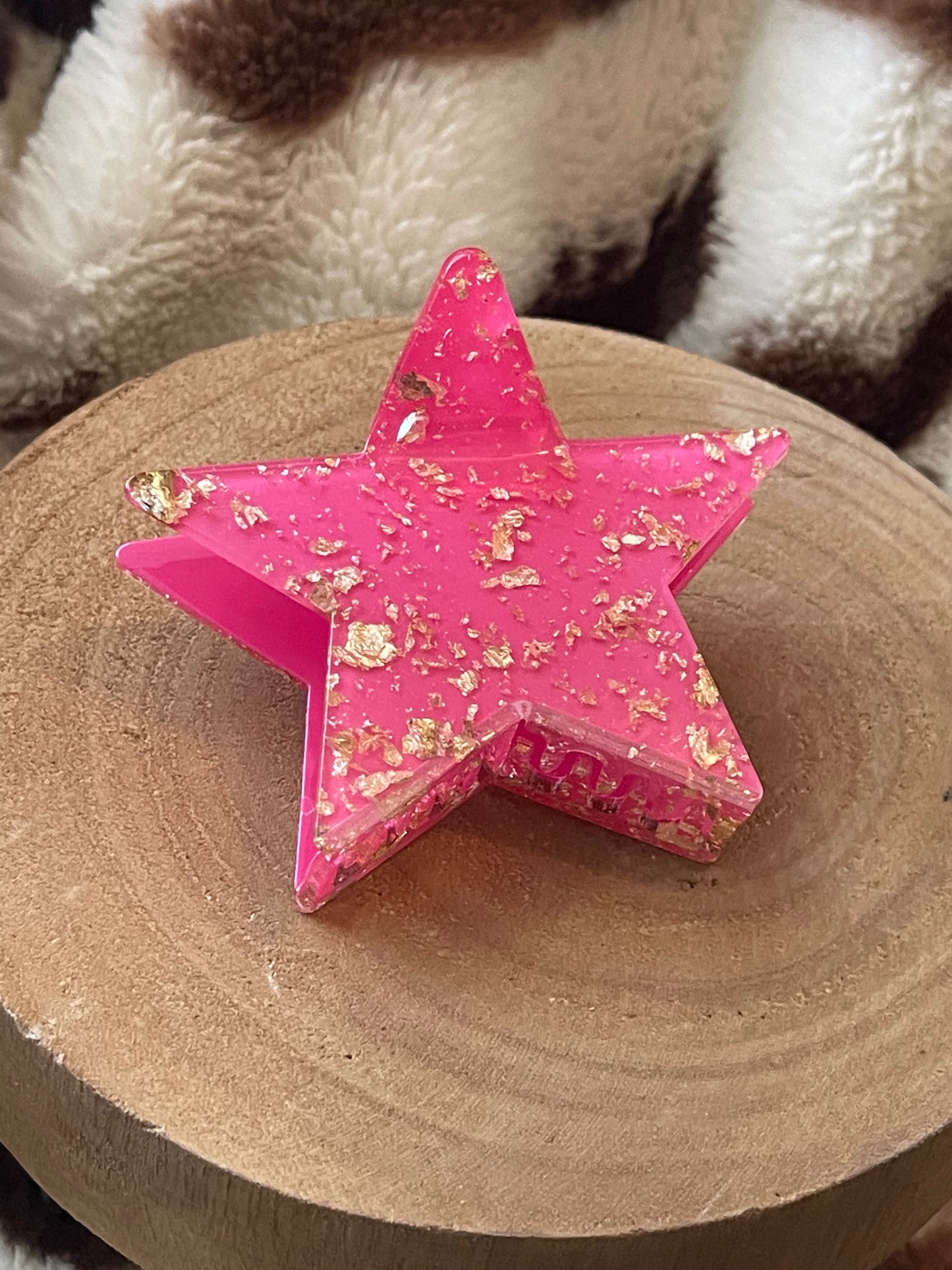 Gold Flake Star Clip
