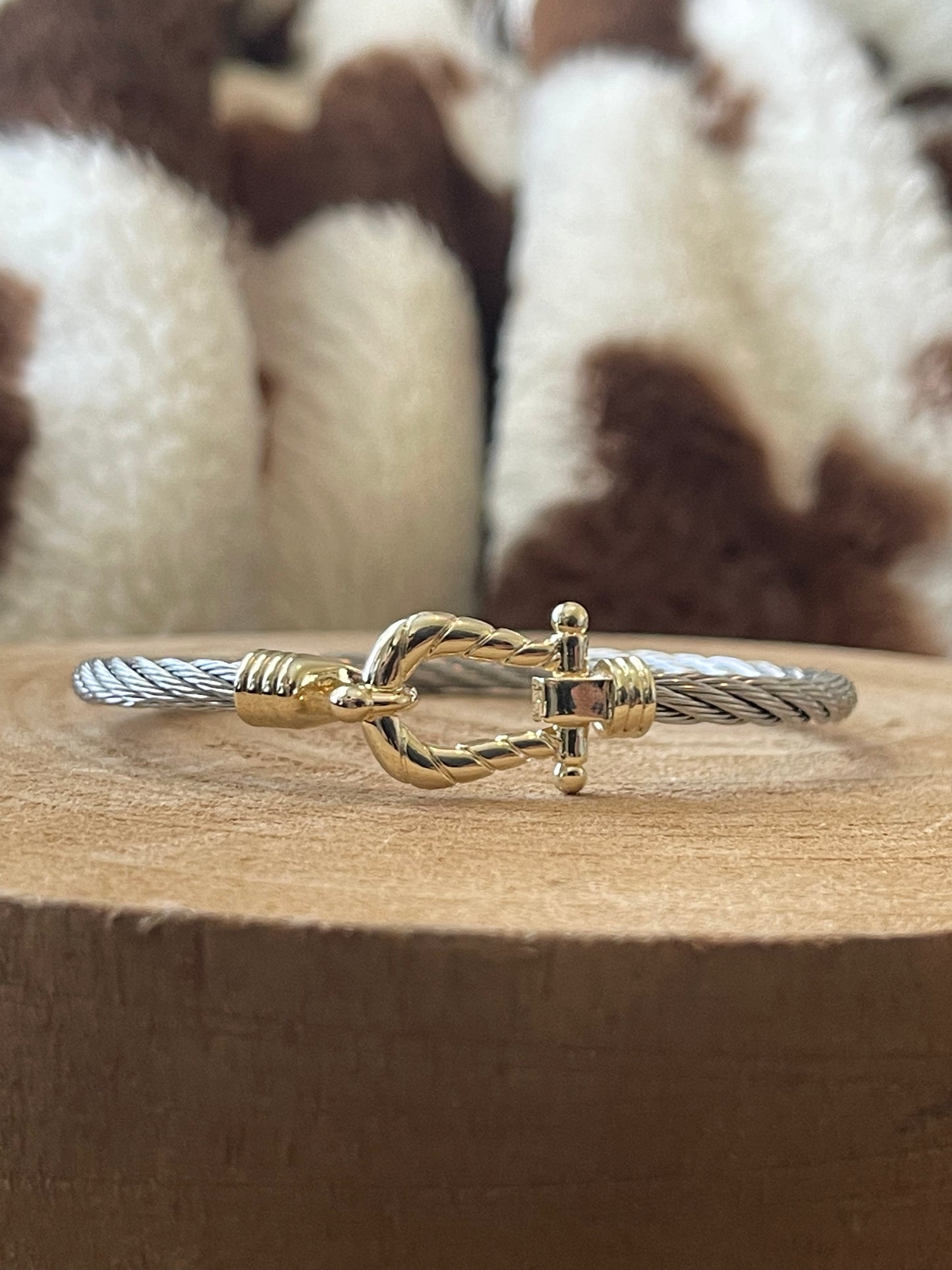 Cable Hook Bracelet
