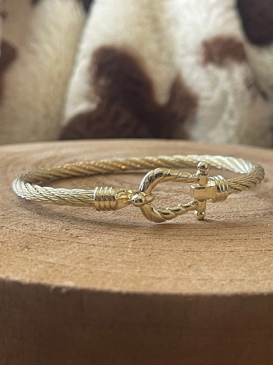 Cable Hook Bracelet