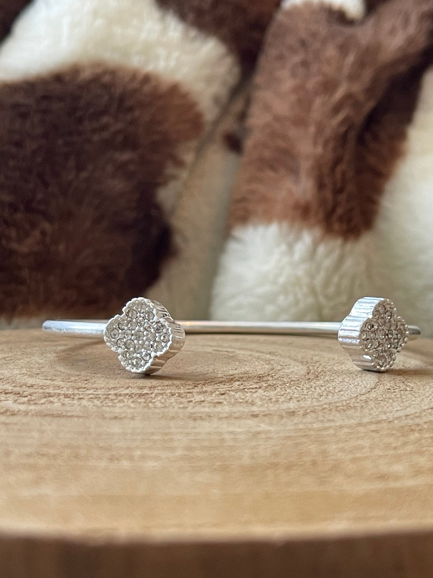 Sparkly Clover Bracelet