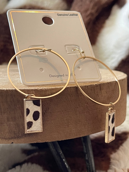 Cheetah Dangle Circle Earrings